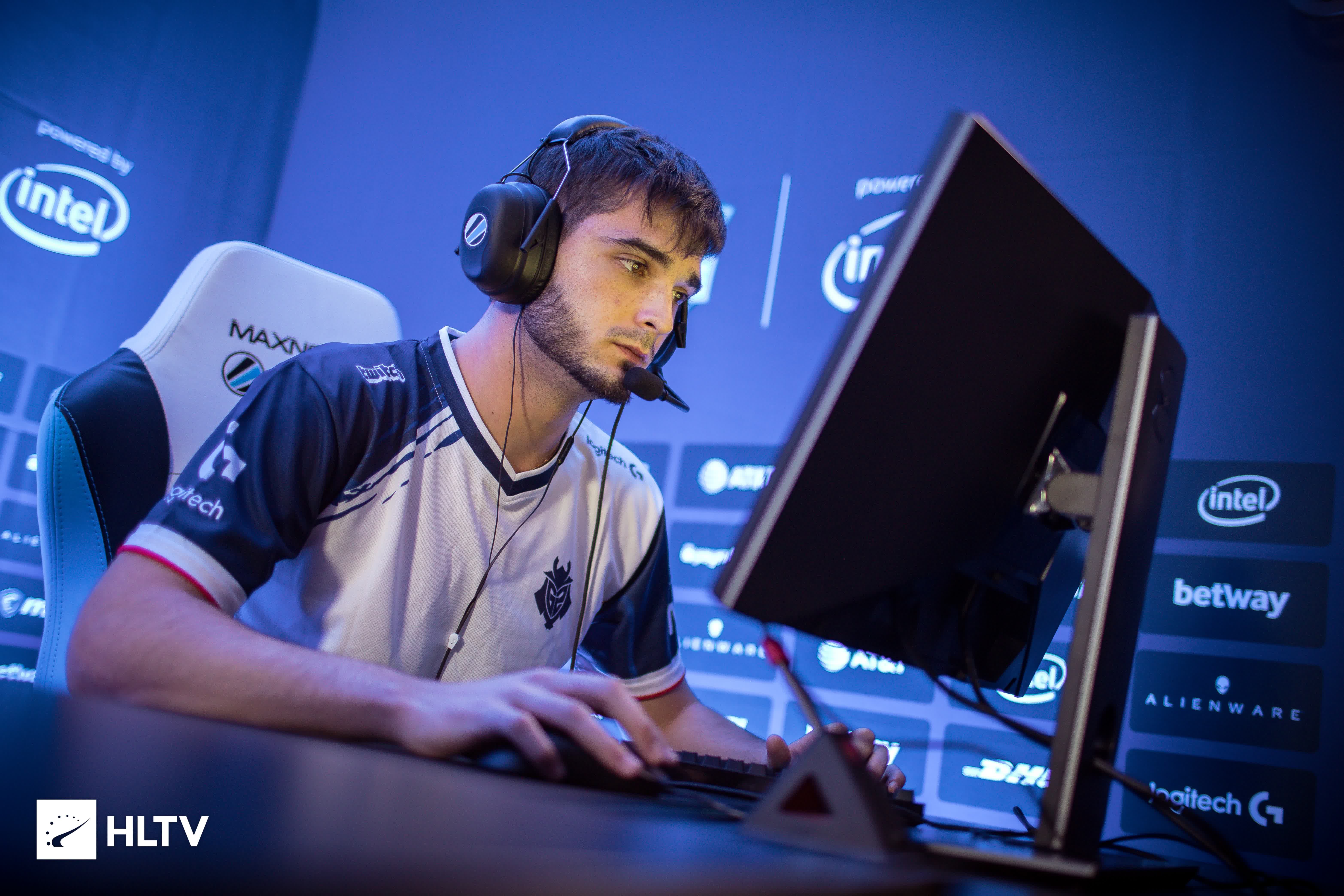 队提供了一 队提供了一