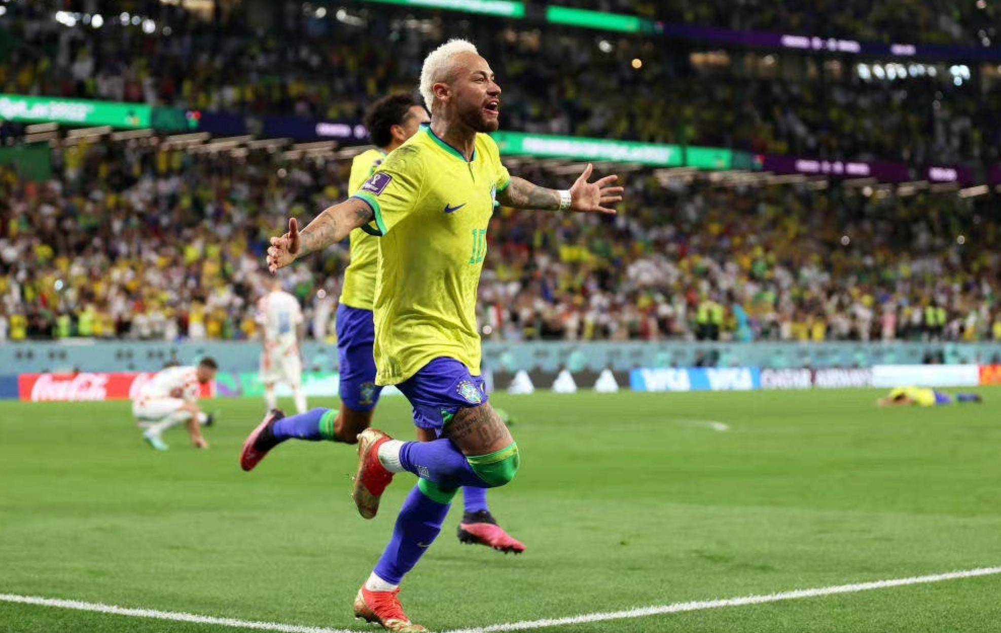 在本届男子 在本届男子