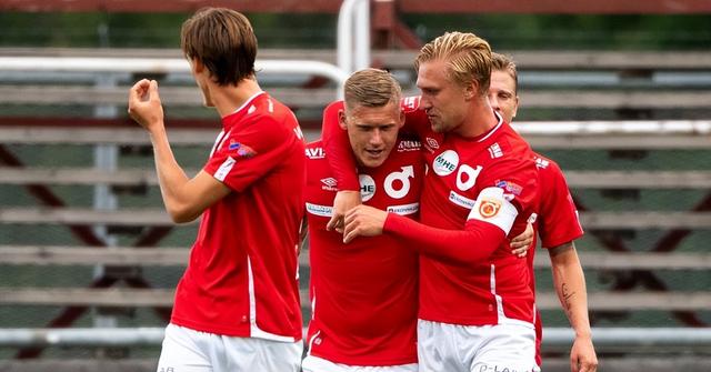 借出色的盘 借出色的盘