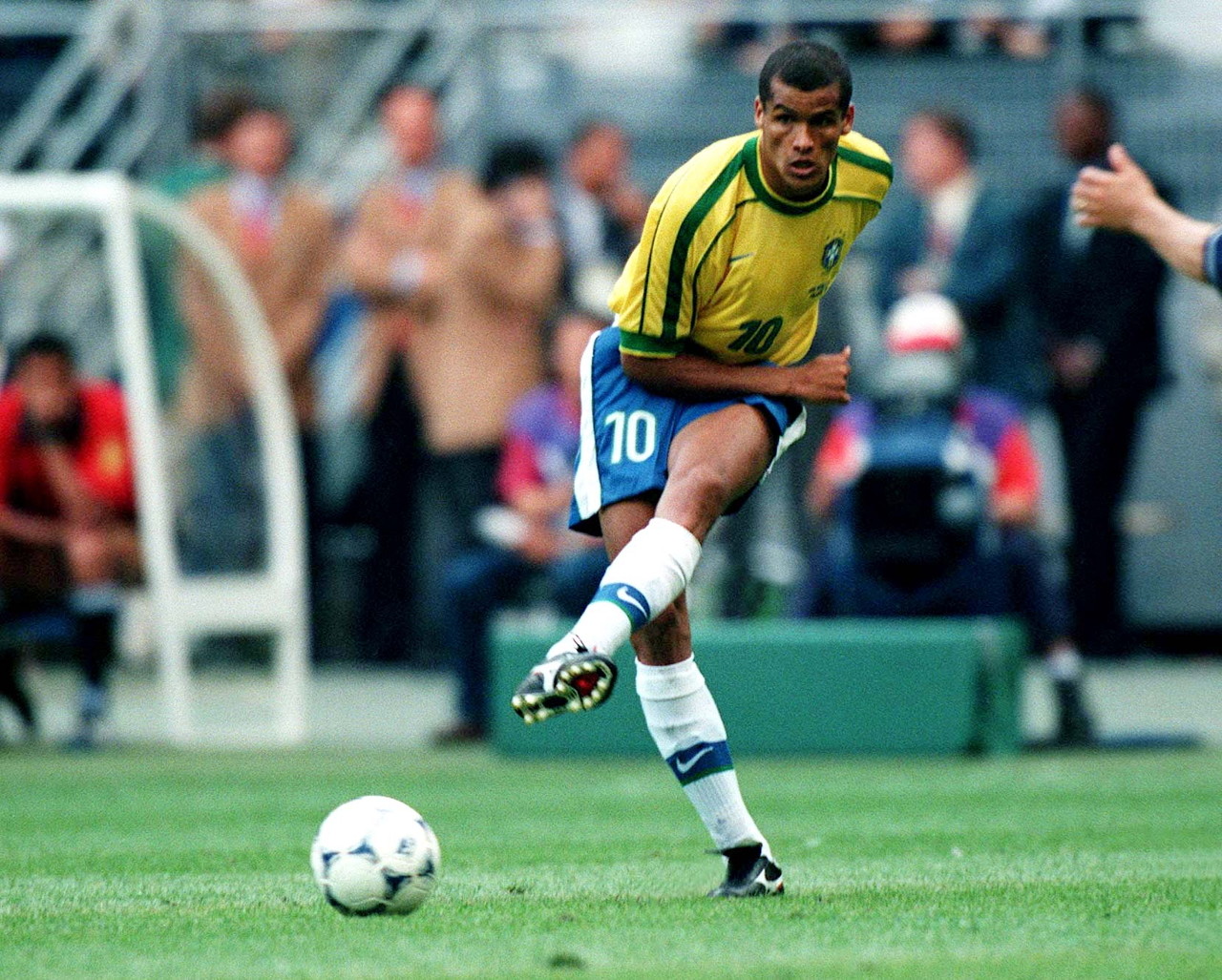 显了瓦科球 显了瓦科球