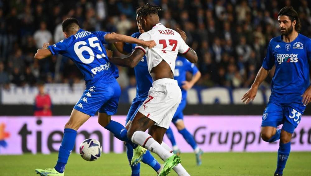 曼联在中锋 曼联在中锋