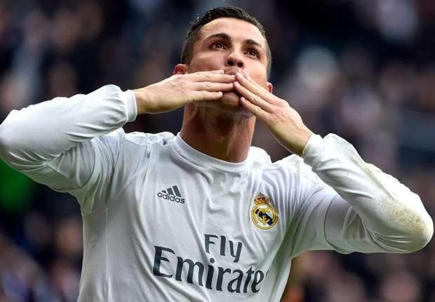 随着足球全 随着足球全