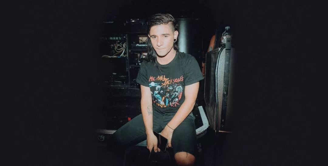 也悄悄改变 也悄悄改变